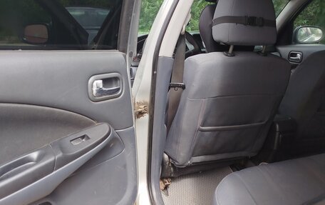 Nissan Almera, 2004 год, 100 000 рублей, 27 фотография