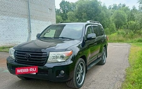 Toyota Land Cruiser 200, 2012 год, 2 750 000 рублей, 4 фотография