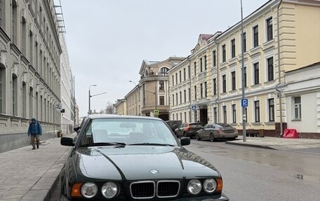 BMW 5 серия, 1993 год, 8 900 000 рублей, 2 фотография