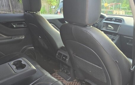 Jaguar F-Pace, 2019 год, 2 990 000 рублей, 9 фотография