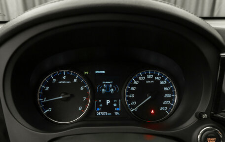 Mitsubishi Outlander III рестайлинг 3, 2021 год, 2 590 000 рублей, 11 фотография