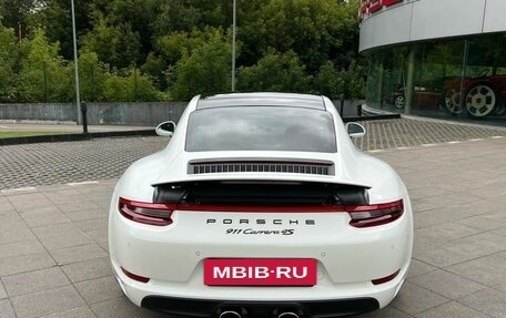 Porsche 911, 2017 год, 10 000 000 рублей, 7 фотография