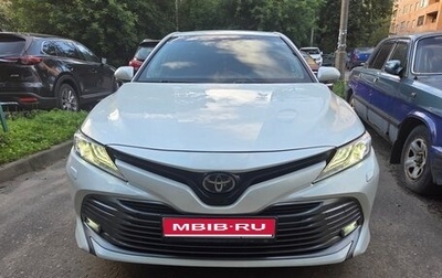 Toyota Camry, 2019 год, 2 800 000 рублей, 1 фотография