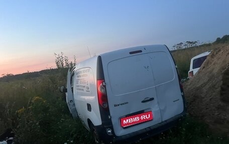 Renault Kangoo II рестайлинг, 2011 год, 110 000 рублей, 1 фотография