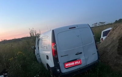 Renault Kangoo II рестайлинг, 2011 год, 110 000 рублей, 1 фотография