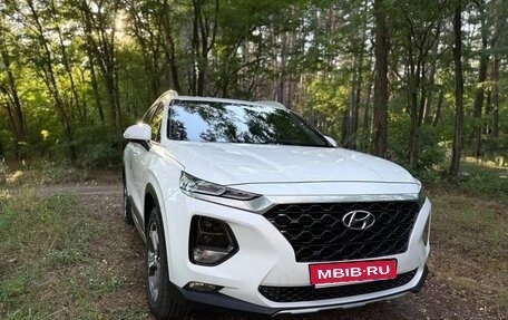 Hyundai Santa Fe IV, 2019 год, 3 000 000 рублей, 1 фотография