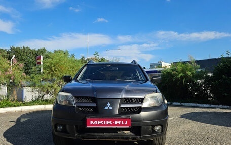 Mitsubishi Outlander III рестайлинг 3, 2007 год, 475 000 рублей, 1 фотография
