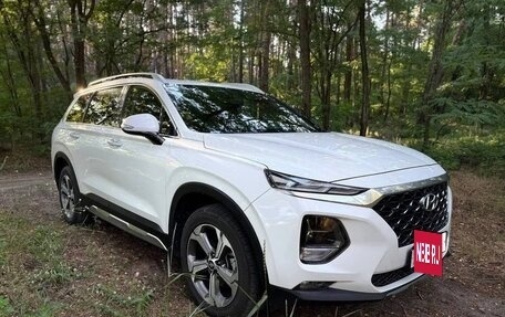 Hyundai Santa Fe IV, 2019 год, 3 000 000 рублей, 2 фотография