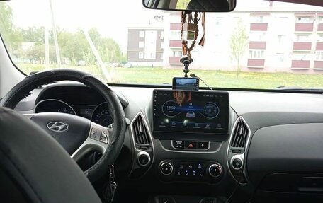 Hyundai ix35 I рестайлинг, 2011 год, 1 250 000 рублей, 11 фотография