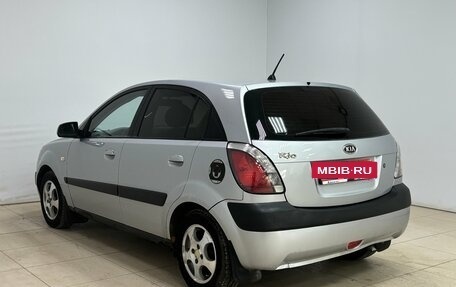 KIA Rio II, 2005 год, 380 000 рублей, 9 фотография