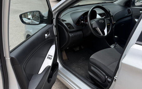 Hyundai Solaris II рестайлинг, 2013 год, 950 000 рублей, 6 фотография