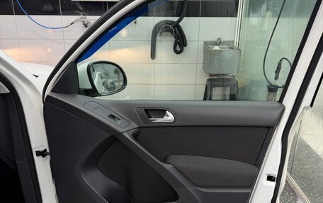 Volkswagen Tiguan I, 2011 год, 1 180 000 рублей, 11 фотография