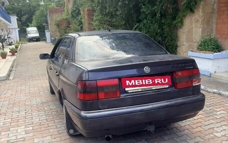 Volkswagen Passat B4, 1996 год, 140 000 рублей, 3 фотография