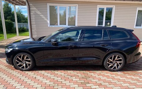 Volvo V60 II, 2019 год, 2 750 000 рублей, 4 фотография