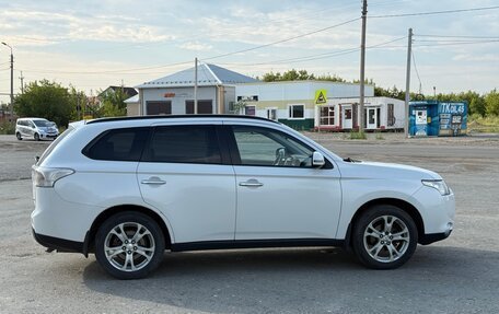 Mitsubishi Outlander III рестайлинг 3, 2012 год, 1 349 000 рублей, 7 фотография