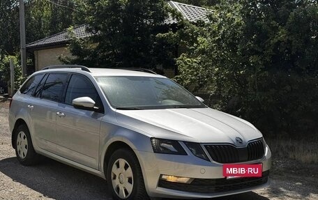 Skoda Octavia, 2017 год, 1 390 000 рублей, 3 фотография