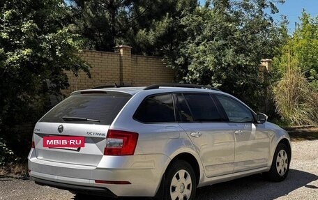 Skoda Octavia, 2017 год, 1 390 000 рублей, 5 фотография