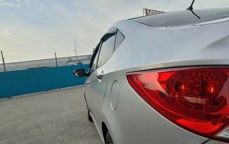 Hyundai Solaris II рестайлинг, 2013 год, 900 000 рублей, 9 фотография