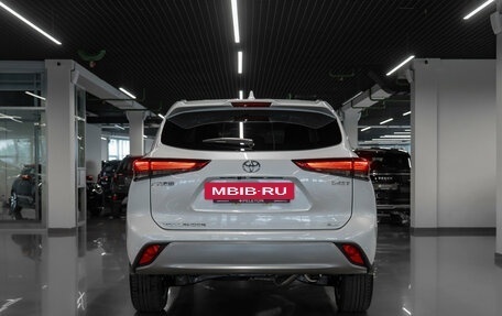 Toyota Highlander, 2026 год, 5 380 000 рублей, 5 фотография