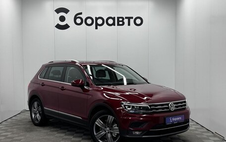 Volkswagen Tiguan II, 2017 год, 2 420 000 рублей, 3 фотография