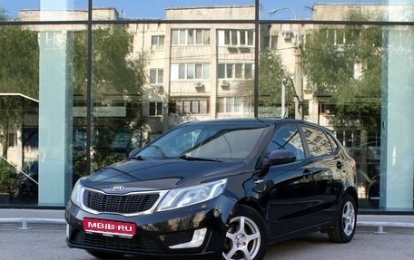 KIA Rio III рестайлинг, 2013 год, 635 000 рублей, 1 фотография