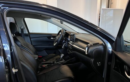 KIA Cerato IV, 2021 год, 2 260 000 рублей, 29 фотография
