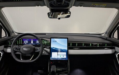 Geely Atlas, 2024 год, 3 100 000 рублей, 28 фотография