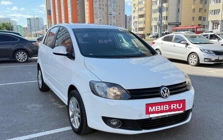 Volkswagen Golf Plus II, 2010 год, 900 000 рублей, 2 фотография