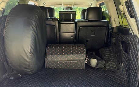 Toyota Land Cruiser 200, 2012 год, 3 300 000 рублей, 3 фотография