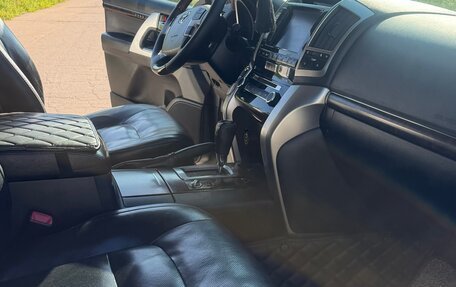 Toyota Land Cruiser 200, 2012 год, 3 300 000 рублей, 4 фотография
