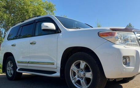 Toyota Land Cruiser 200, 2012 год, 3 300 000 рублей, 8 фотография