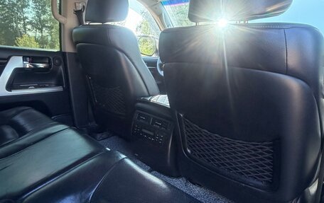 Toyota Land Cruiser 200, 2012 год, 3 300 000 рублей, 14 фотография