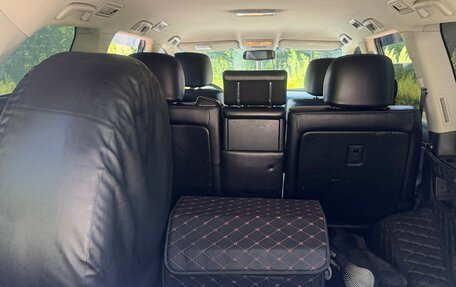 Toyota Land Cruiser 200, 2012 год, 3 300 000 рублей, 6 фотография