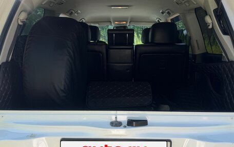 Toyota Land Cruiser 200, 2012 год, 3 300 000 рублей, 7 фотография