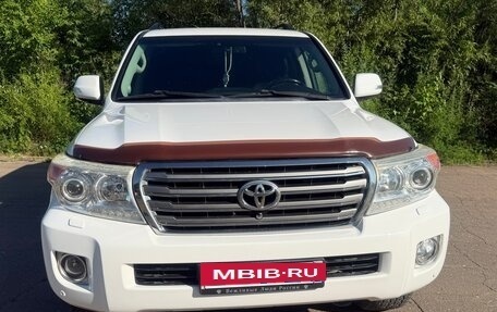 Toyota Land Cruiser 200, 2012 год, 3 300 000 рублей, 9 фотография