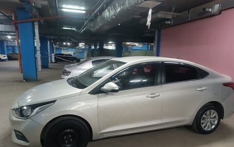 Hyundai Solaris II рестайлинг, 2018 год, 480 000 рублей, 4 фотография