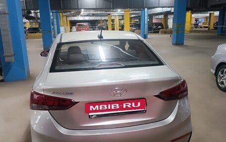 Hyundai Solaris II рестайлинг, 2018 год, 480 000 рублей, 3 фотография
