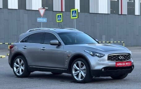 Infiniti FX II, 2010 год, 1 500 000 рублей, 4 фотография