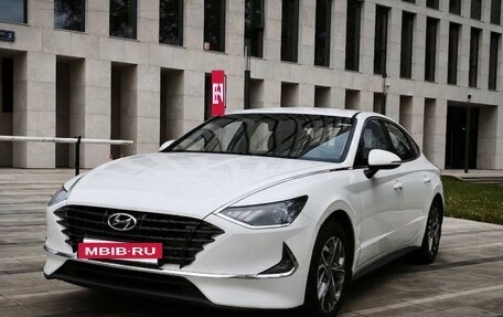 Hyundai Sonata VIII, 2020 год, 1 510 000 рублей, 3 фотография