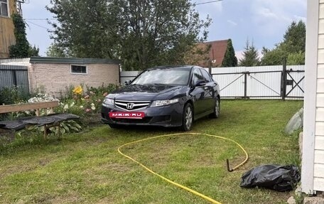 Honda Accord VII рестайлинг, 2006 год, 600 000 рублей, 2 фотография