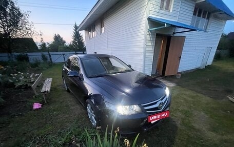 Honda Accord VII рестайлинг, 2006 год, 600 000 рублей, 20 фотография