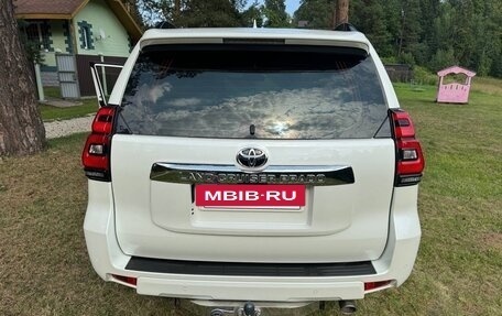 Toyota Land Cruiser Prado 150 рестайлинг 2, 2019 год, 4 550 000 рублей, 5 фотография