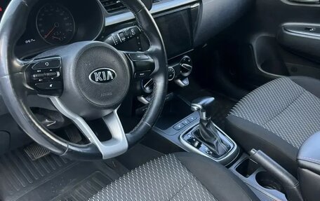 KIA Rio IV, 2018 год, 1 280 000 рублей, 6 фотография