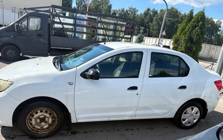 Renault Logan II, 2015 год, 400 000 рублей, 5 фотография