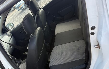 Renault Logan II, 2015 год, 400 000 рублей, 10 фотография