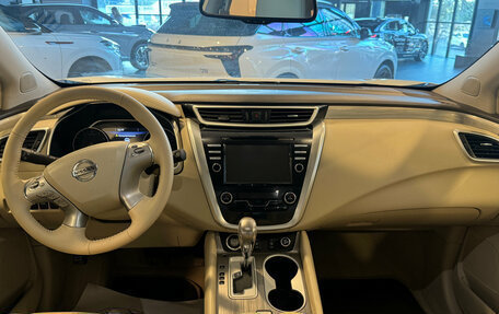 Nissan Murano, 2017 год, 2 300 000 рублей, 21 фотография