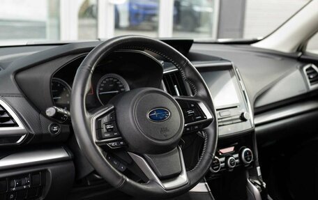 Subaru Forester, 2020 год, 2 700 000 рублей, 11 фотография