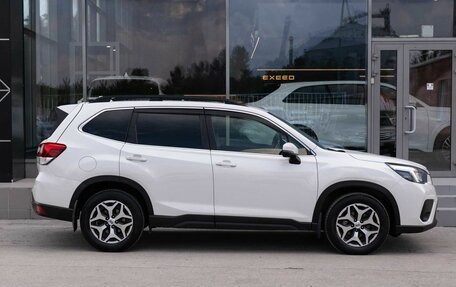 Subaru Forester, 2020 год, 2 700 000 рублей, 4 фотография