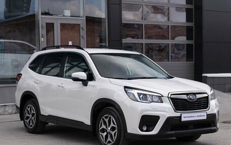 Subaru Forester, 2020 год, 2 700 000 рублей, 3 фотография