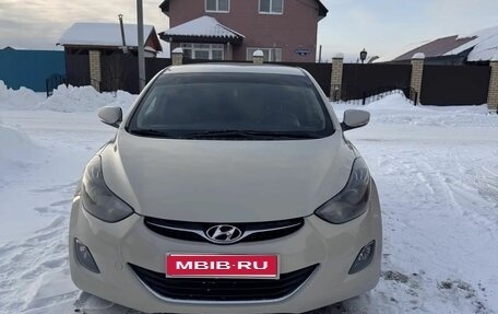 Hyundai Elantra V, 2012 год, 765 000 рублей, 1 фотография